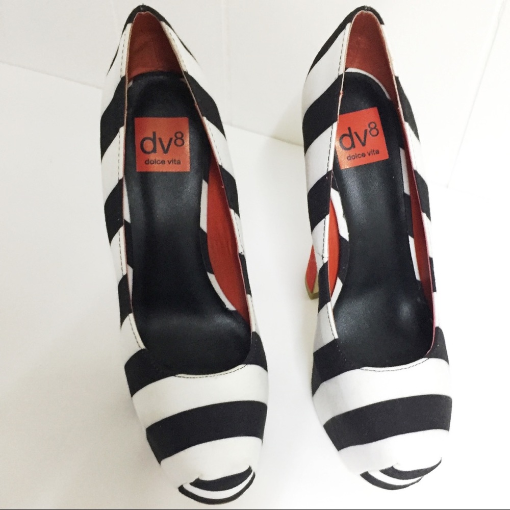 8 DOLCE VITA Rare “Vixen” Striped Platform Heels - Picture 7 of 7